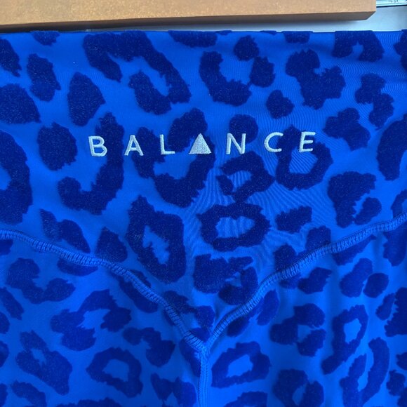 Balance Athletica - Velvet leopard print leggings - Picture 1 of 4